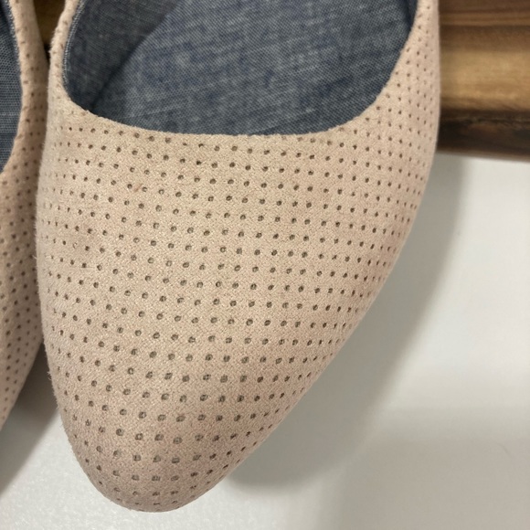 NWTs Dr. Scholls Suede Flats - Picture 6 of 6